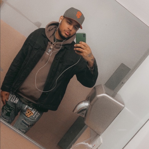 Meet your Posher, Joel - Picture 1 of 1